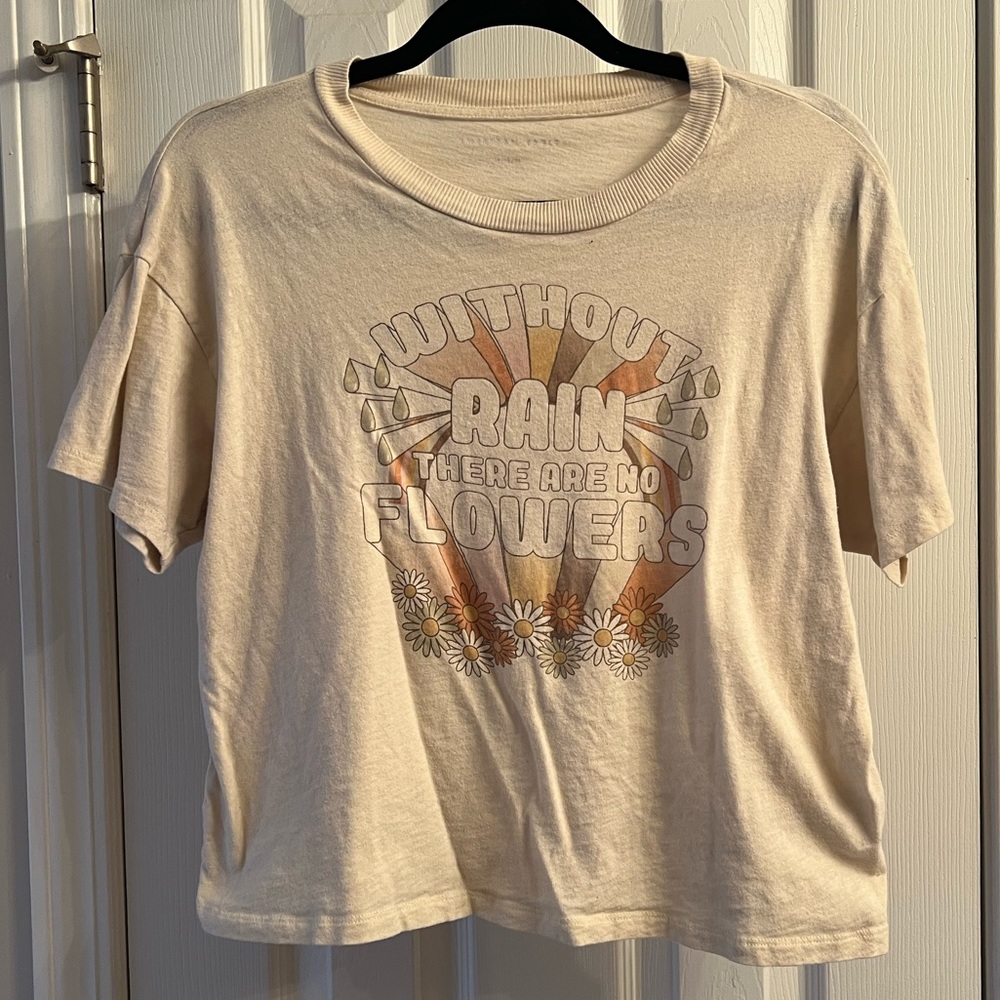 Cropped Graphic Tee